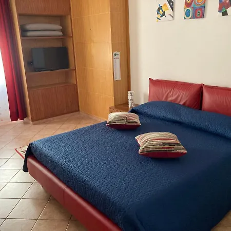 לינה וארוחת בוקר Marsiglia סאסארי